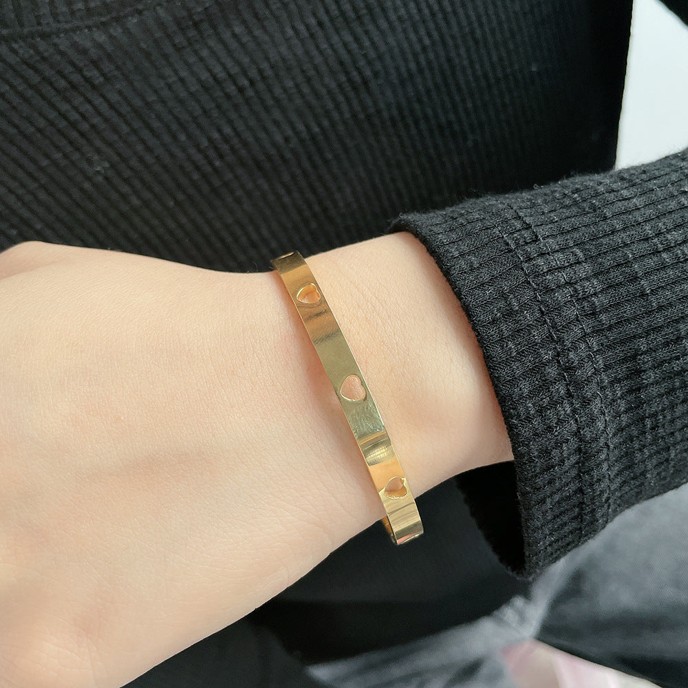Heart Trendy Stainless Steel Simple Buckle Bracelet Platonelstore