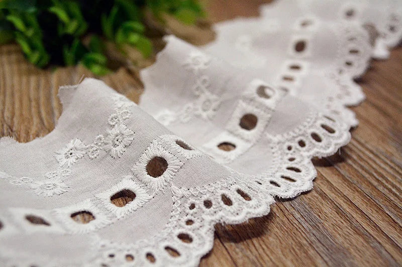 Off-white Cotton 100% Cloth Hollow out Embroidery Lace Trim DIY Lace Fabric Width 8cm 5Yds/lot Platonelstore