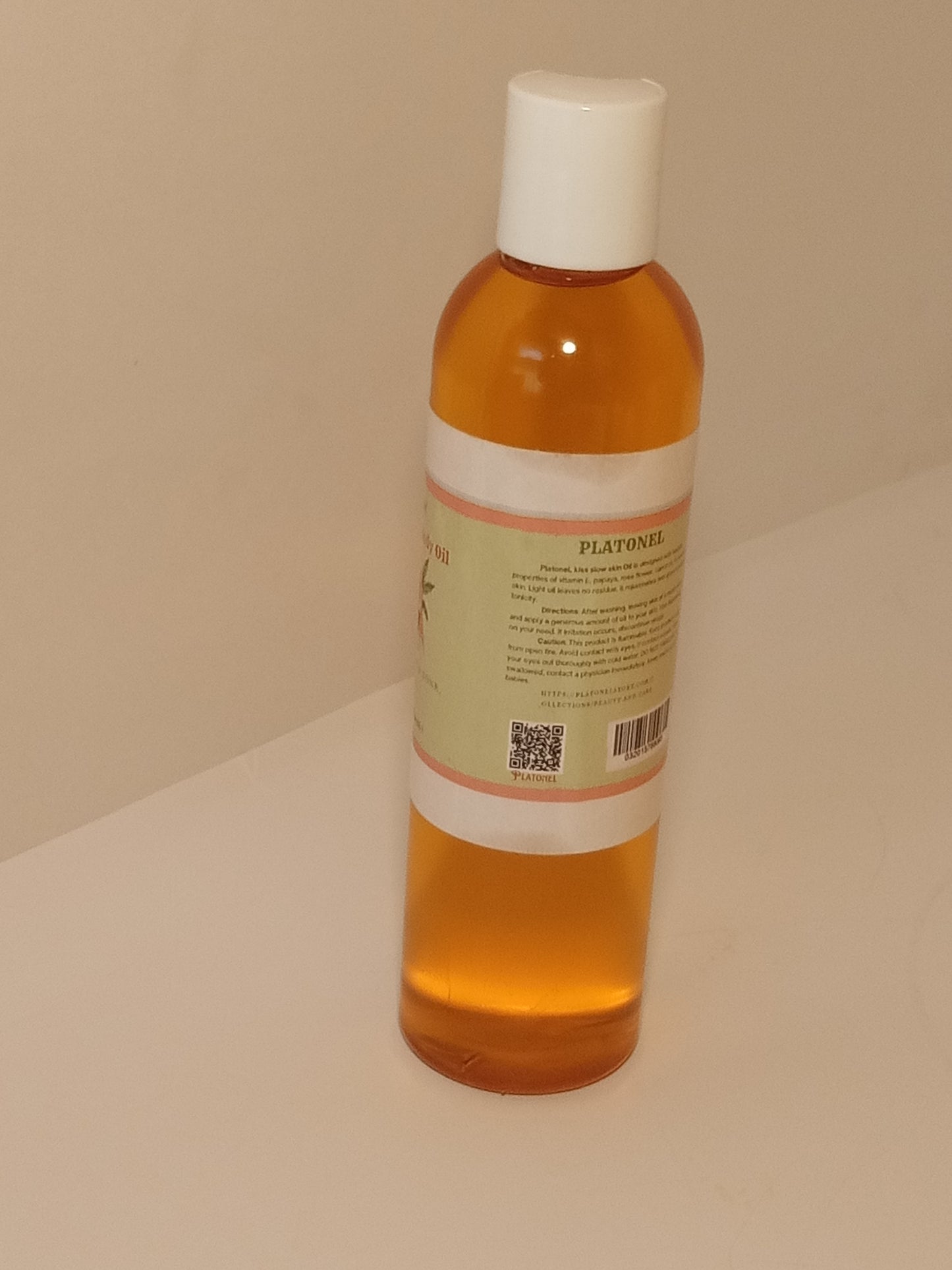 KISS SLOW BODY OIL