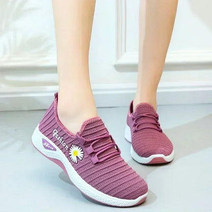 Women's Shoes Autumn New Style True Fly Weaving Old Beijing Cloth Shoes Little Daisy Women's Casual Sports Shoes Walking Shoes Platonelstore