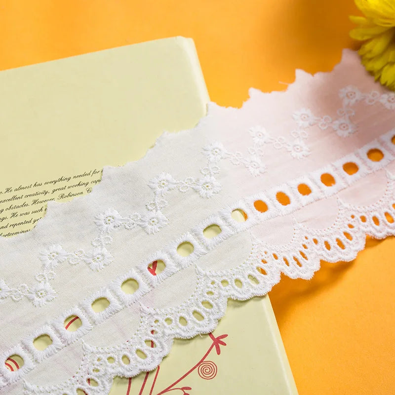 Off-white Cotton 100% Cloth Hollow out Embroidery Lace Trim DIY Lace Fabric Width 8cm 5Yds/lot Platonelstore