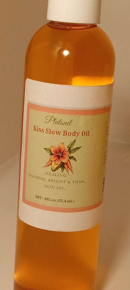 KISS SLOW BODY OIL
