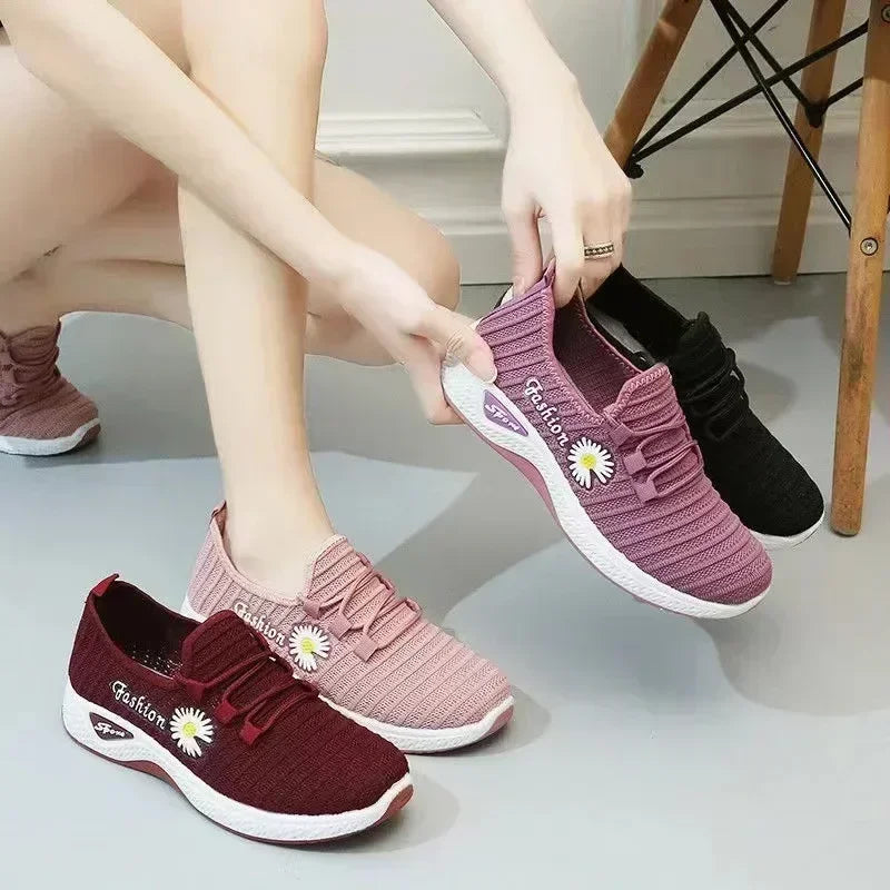 Women's Shoes Autumn New Style True Fly Weaving Old Beijing Cloth Shoes Little Daisy Women's Casual Sports Shoes Walking Shoes Platonelstore